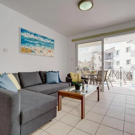 Apartment Poppy Paralimni Exterior photo